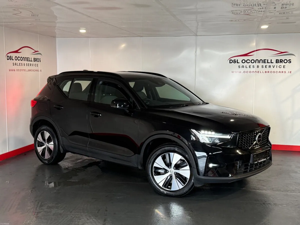 Volvo XC40 + T4 RECHARGE AUTO PLUS - Image 1