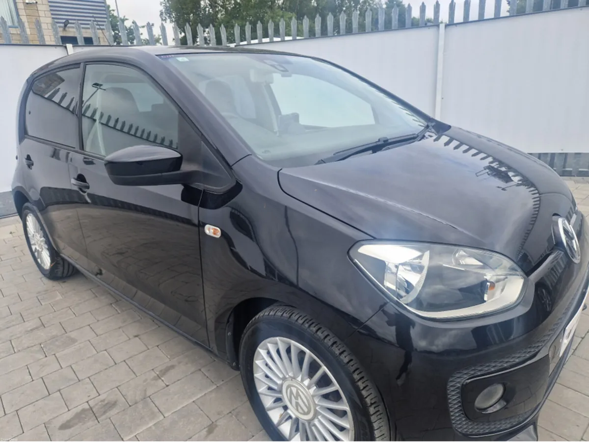 Volkswagen up! 1.0 PETROL AUTO - Image 2