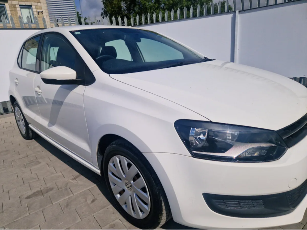 Volkswagen Polo 1.2 PETROL AUTO - Image 2