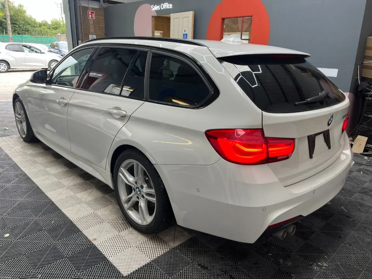 BMW 3-Series 2019 BMW 320D SPORTS 2.0 AUTOMATIC / - Image 4
