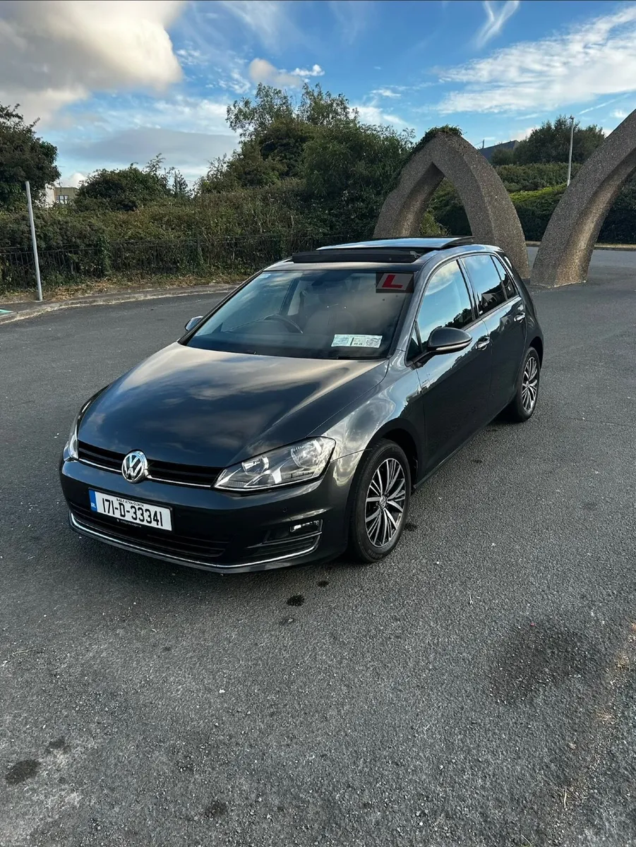 Volkswagen Golf 2017 - Image 1