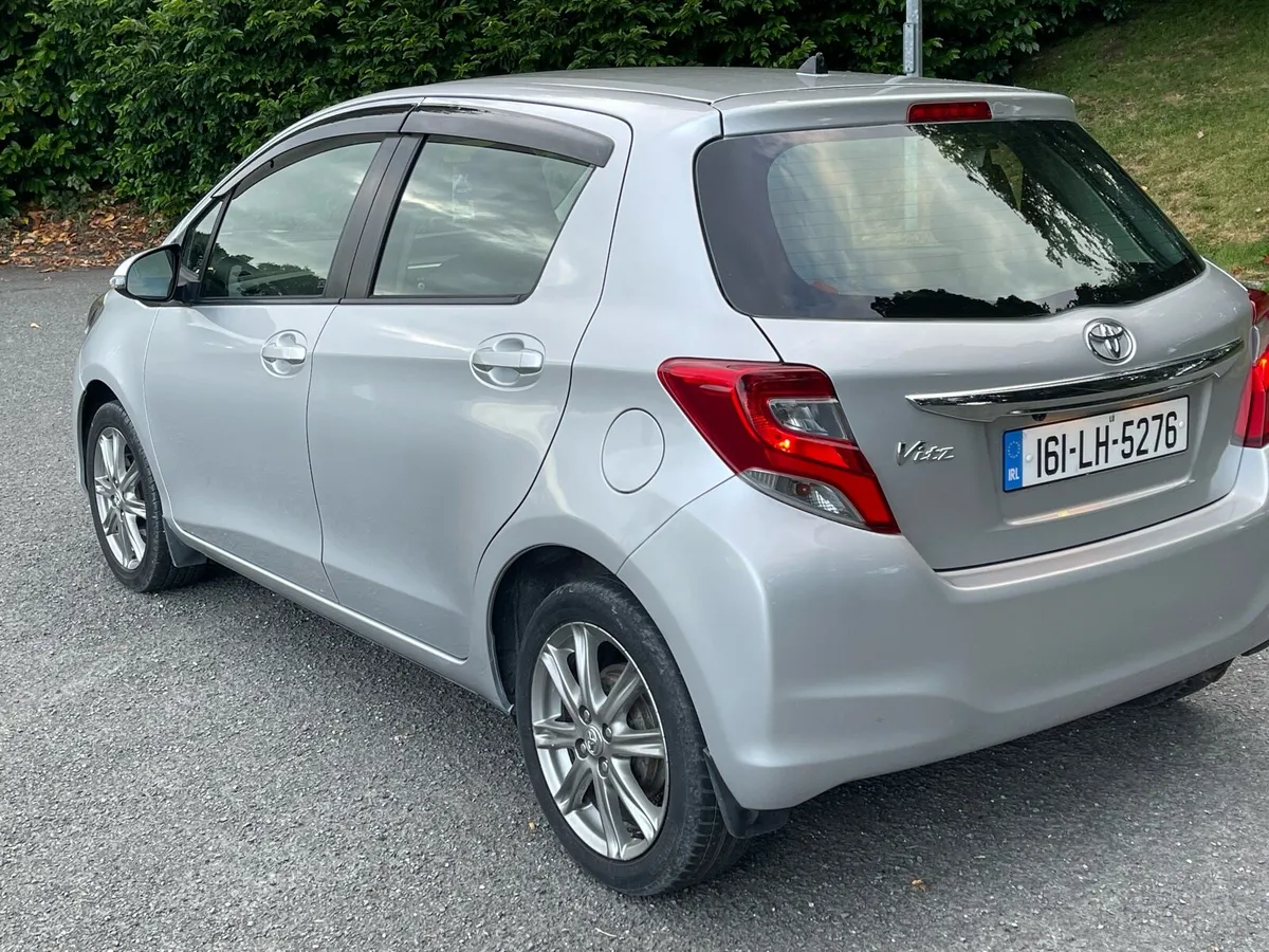 2016 Toyota Vitz Automatic NCt 09/27 - Image 4
