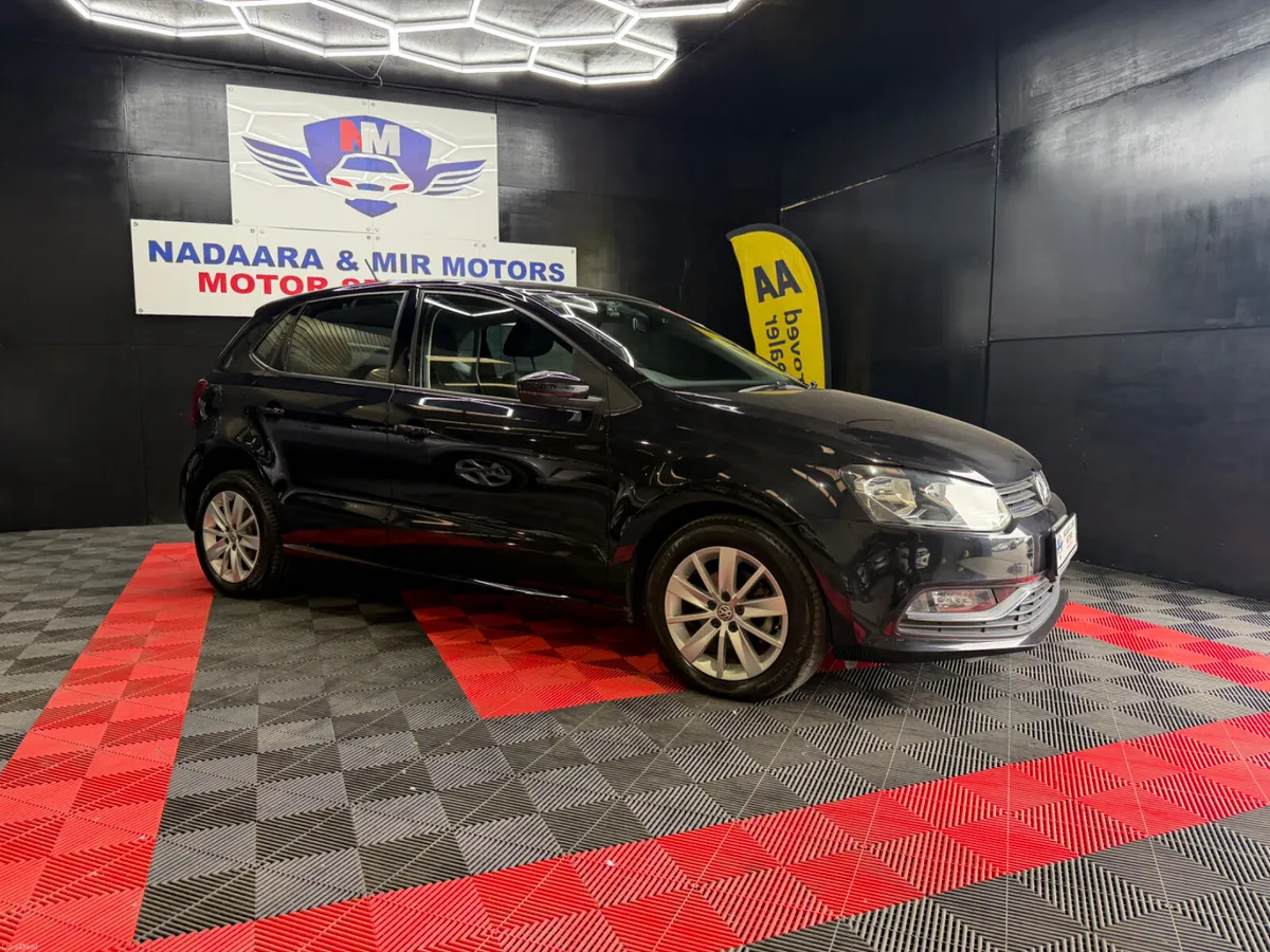 2015 Volkswagen Polo Auto - Image 4