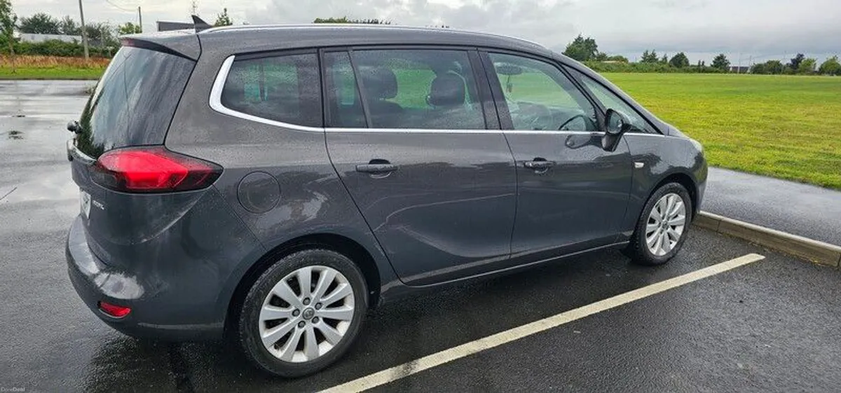 2015 Vauxhall Zafira 1.6D FSH 7 seater - Image 4