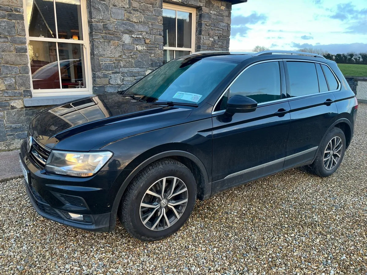 Volkswagen Tiguan - Image 2