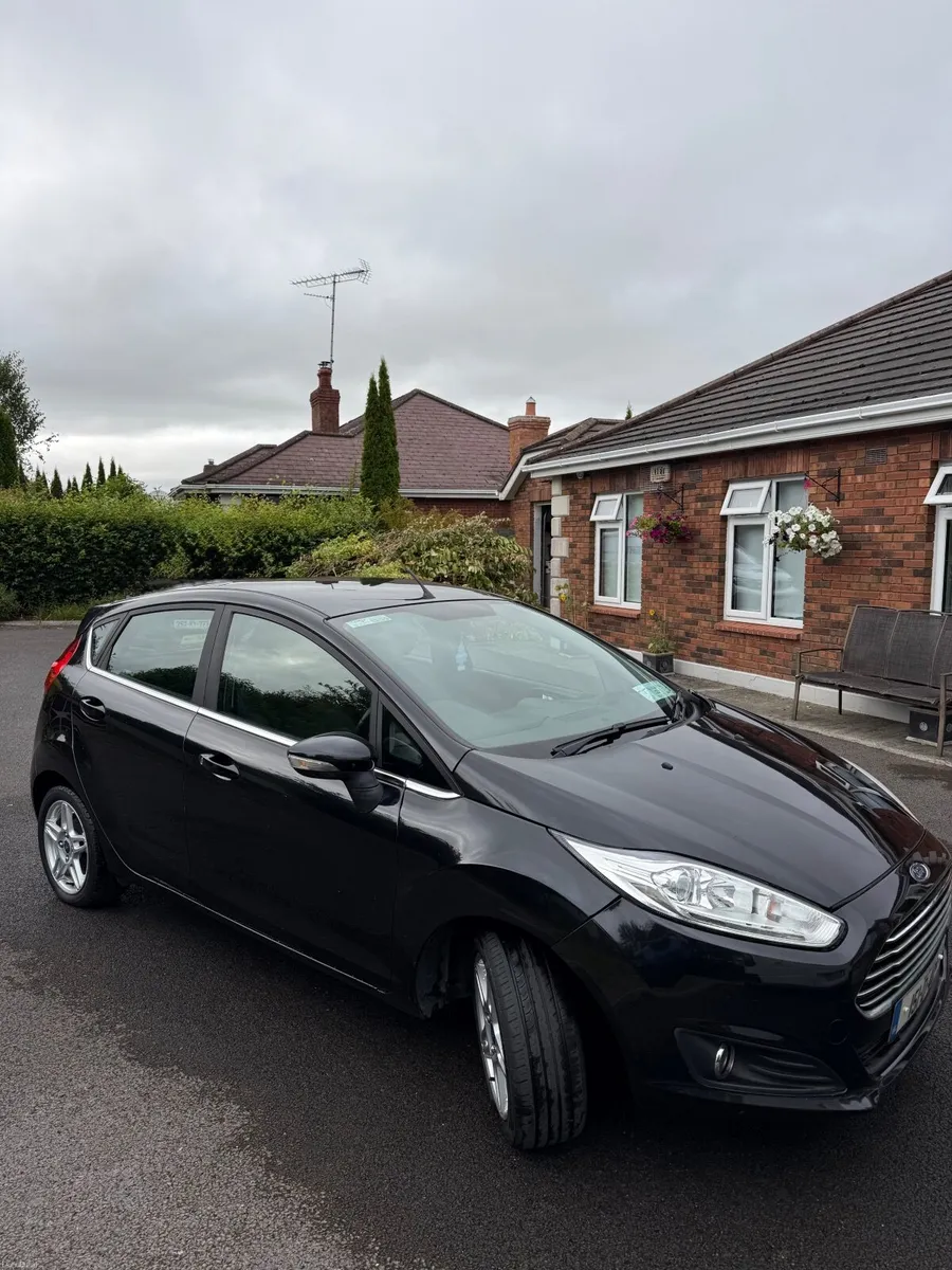 Ford Fiesta 2015 - Image 4