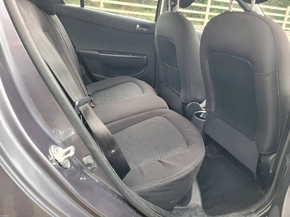 CLEAN 2011 HYUNDAI I20 1.2 PETROL. - Image 6