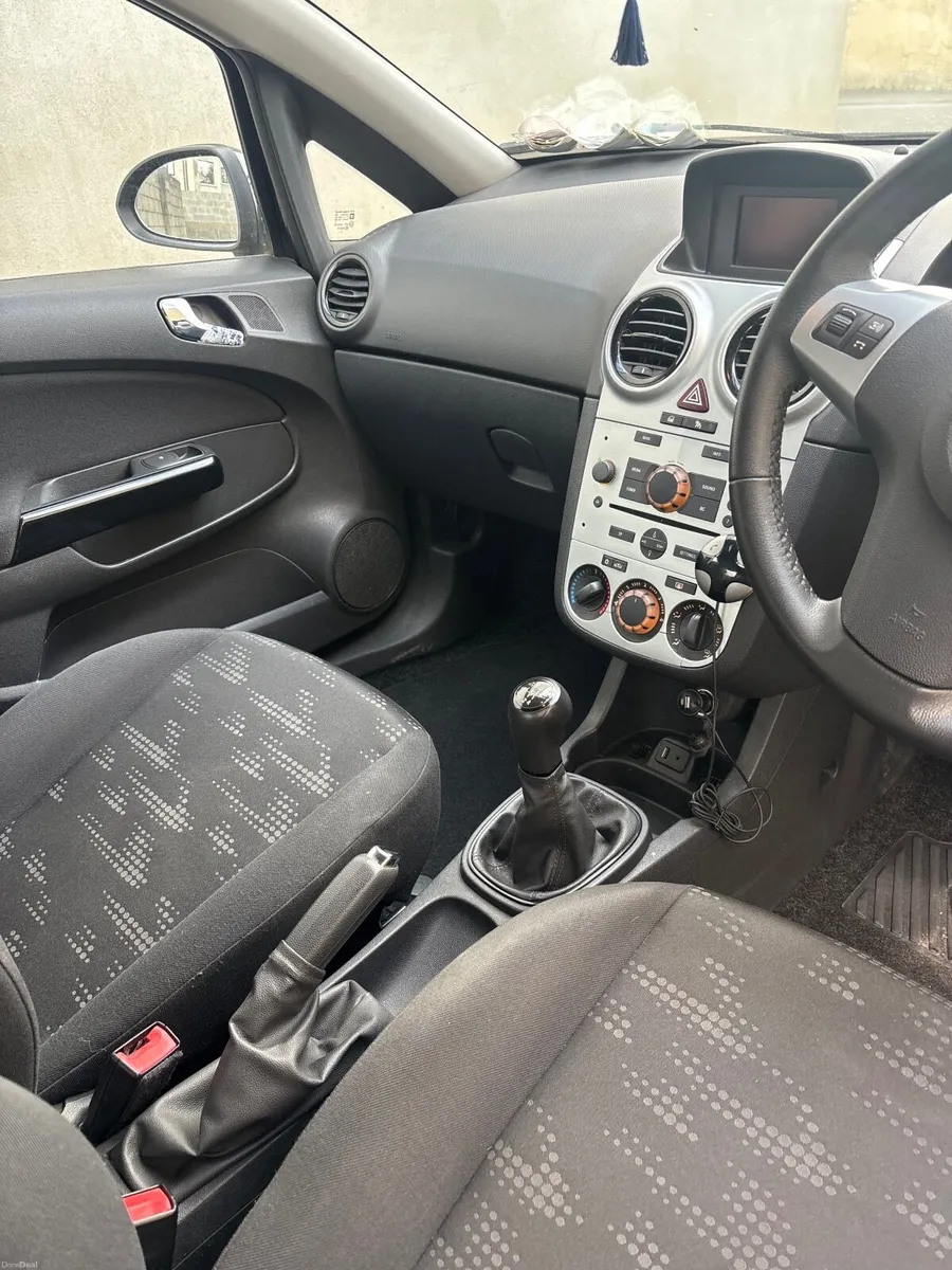 Opel Corsa 2014 - Image 5