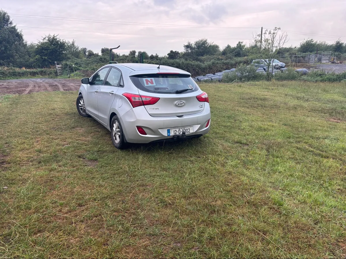 Hyundai i30 2012 - Image 2