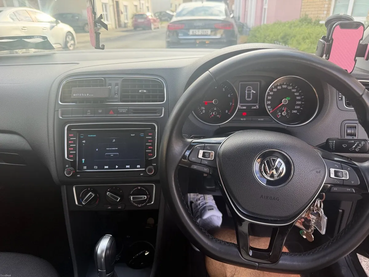Volkswagen Polo 1.2 TSI Automatic - Image 4