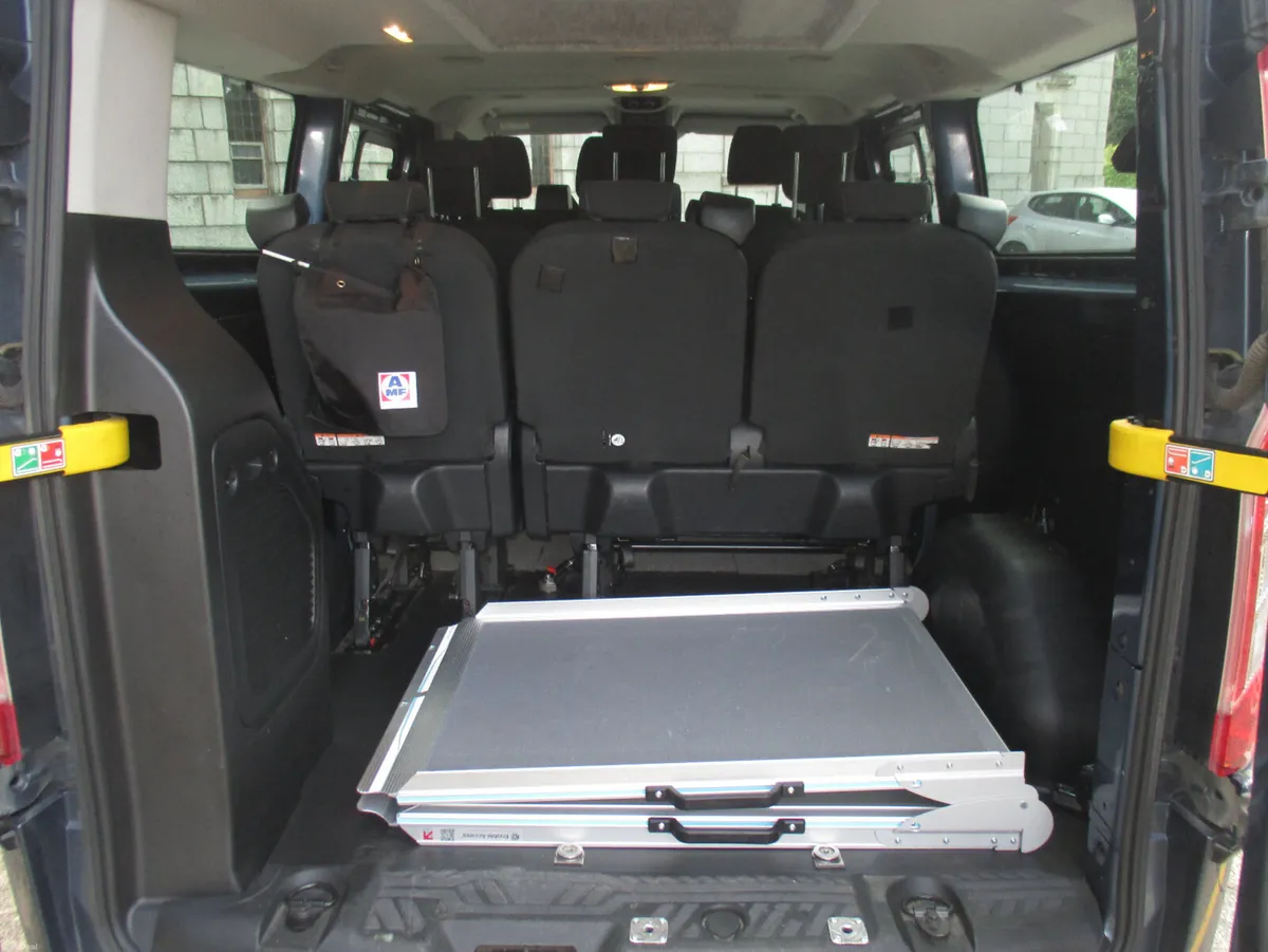 2023 FORD TRANSIT 2.0 AUTO 9 SEATER W/CHAIR ACCESS - Image 6