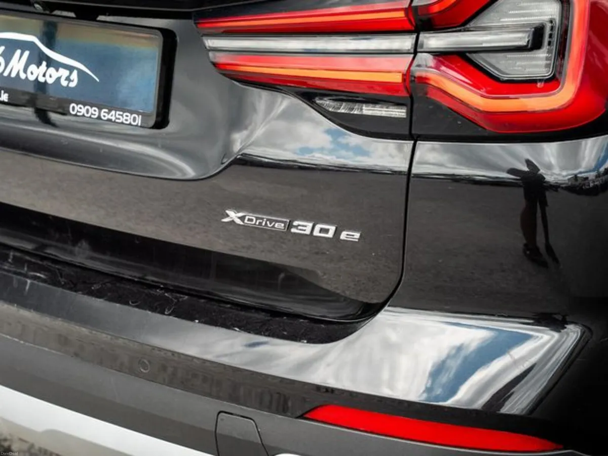BMW X3 XDRIVE30E XLINE - Image 6