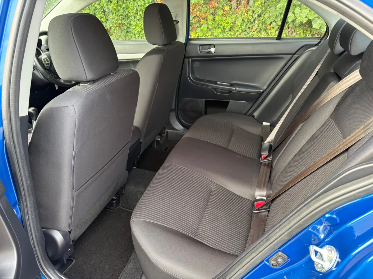 Mitsubishi Lancer 2016 - Image 6