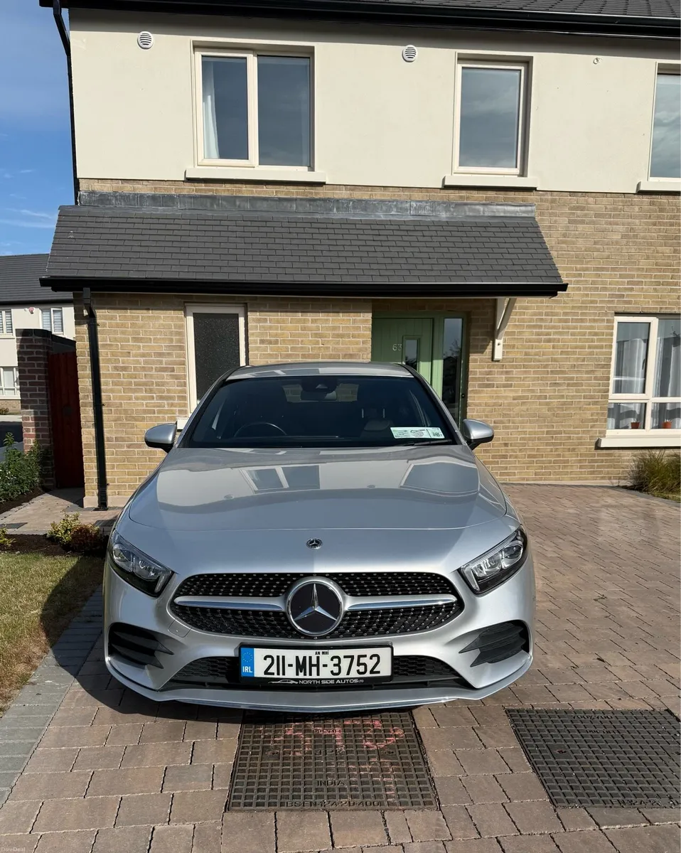 Mercedes 250e AMG 2021 hybrid Excellent condition - Image 3