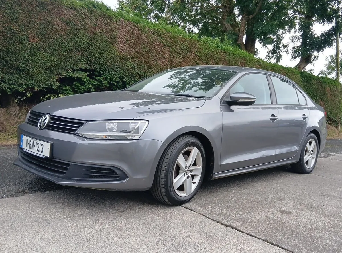 Volkswagen Jetta 2011 - Image 1