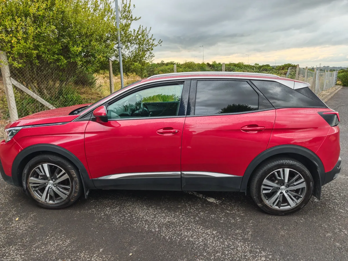 Peugeot 3008 2019 automatic high spec - Image 5