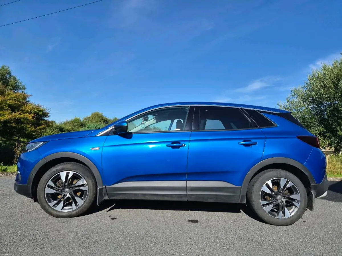 2018 (181) Opel Grandland x - Image 1