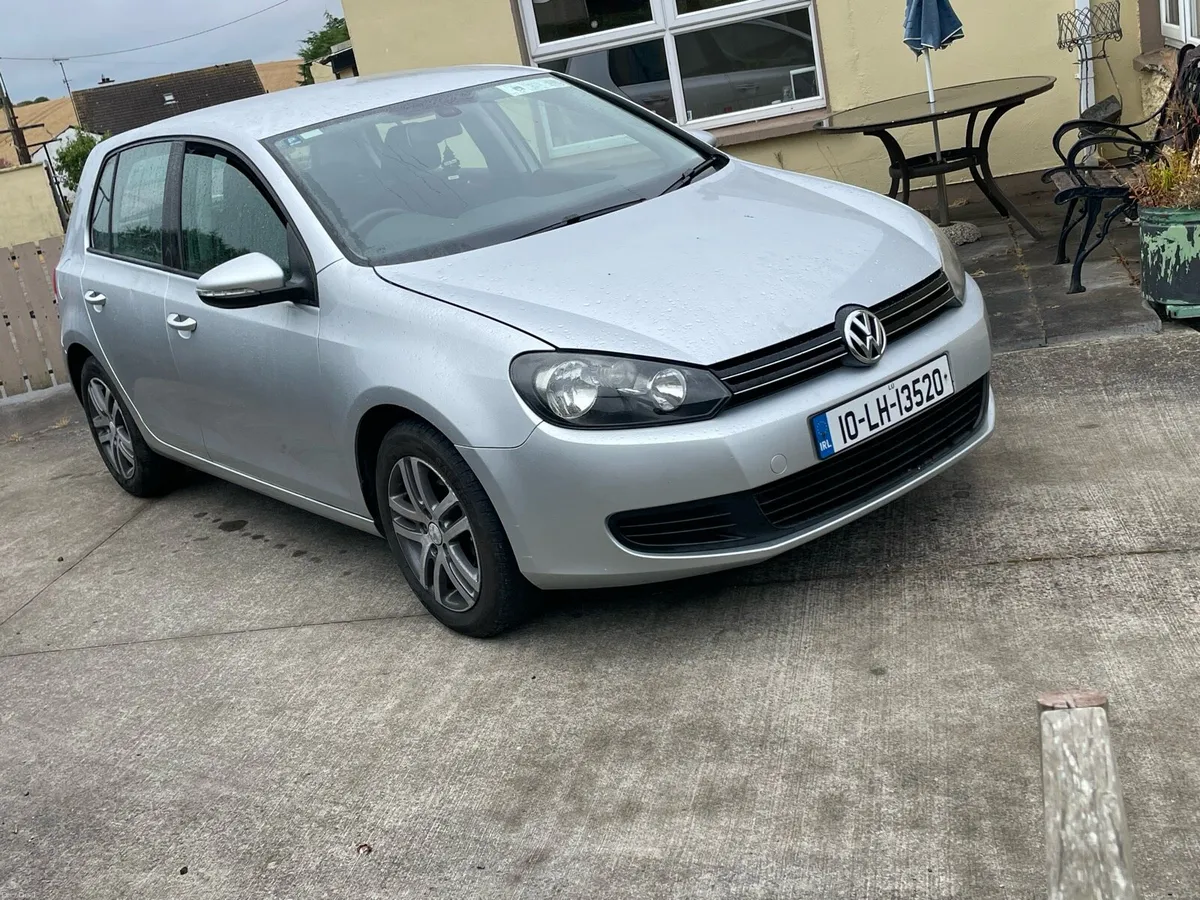 VW GOLF 1.6 TDI BLUEMOTION - Image 1