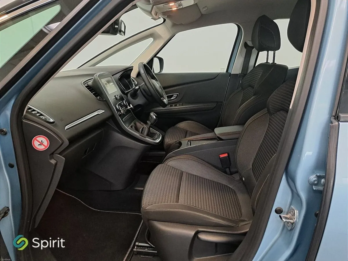 Renault Grand Scenic Iconic dCi* Call Andrew 086 2 - Image 3