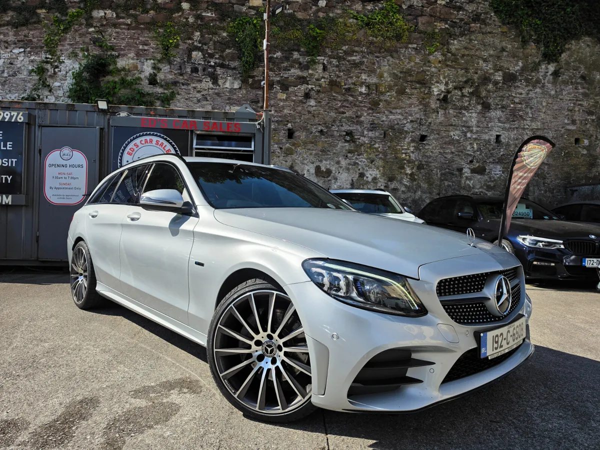 Mercedes-Benz C300 de Amg Line Estate Auto 2019 - Image 1