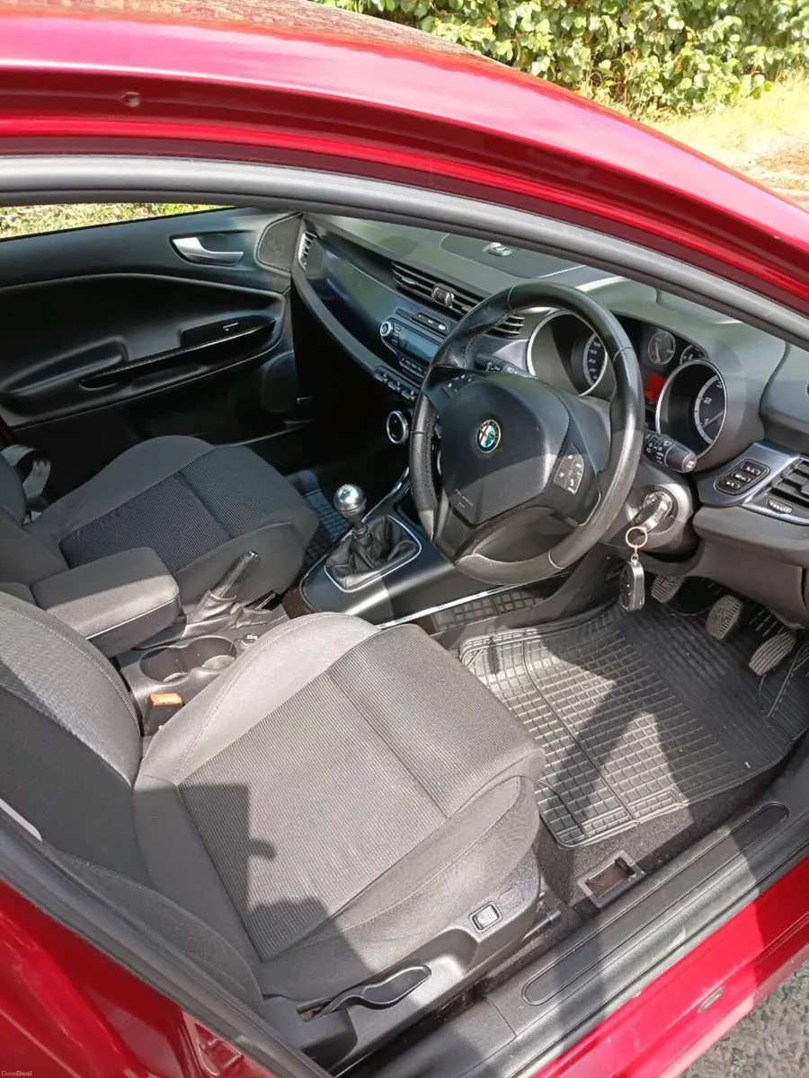 Alfa Romeo Giulietta 2012 nct 7.27 - Image 5