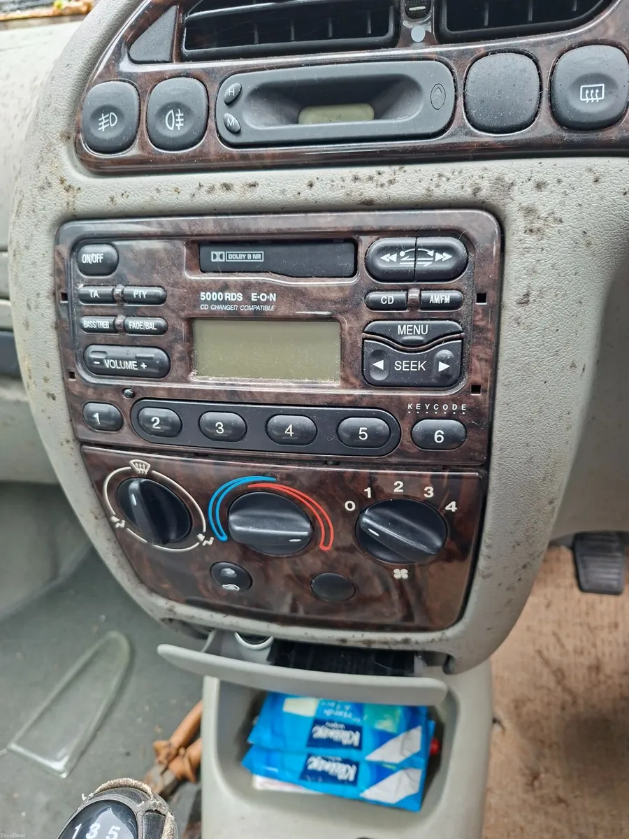 Ford Fiesta 1997 - Image 4