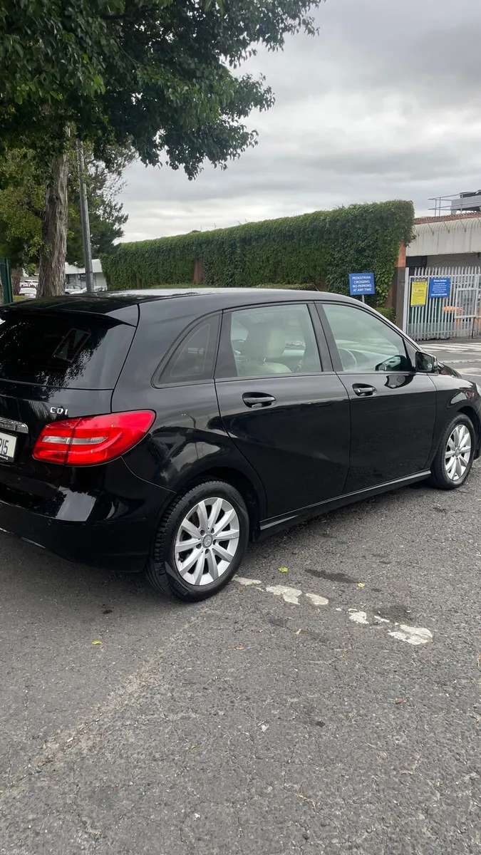 2013MERCEDES BENZ B180 CDI - Image 6