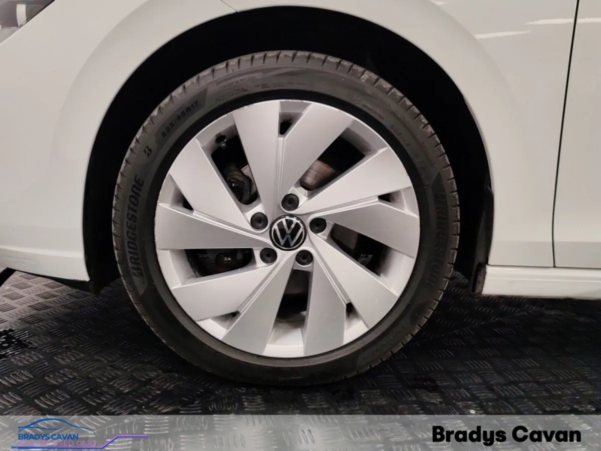 Volkswagen Golf S 1.5 TSI MANUAL 6SPEED FWD 130HP - Image 6
