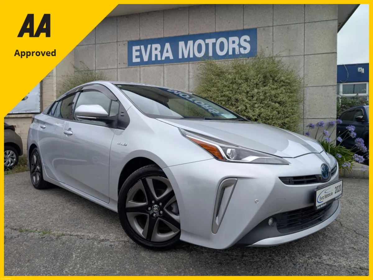 Toyota Prius TOURING SELECTION HYBRID AUTOMATIC 1. - Image 1
