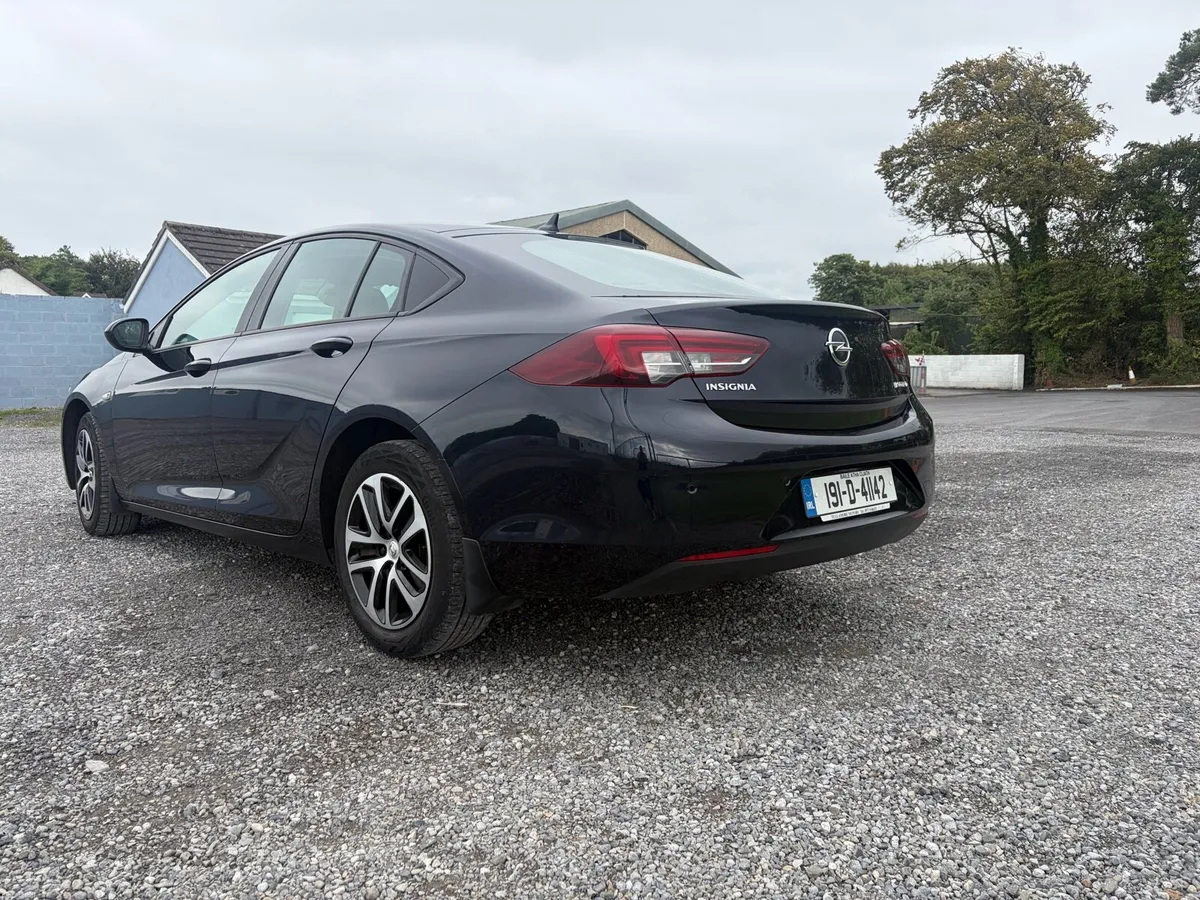 OPEL INSIGNIA - Image 4