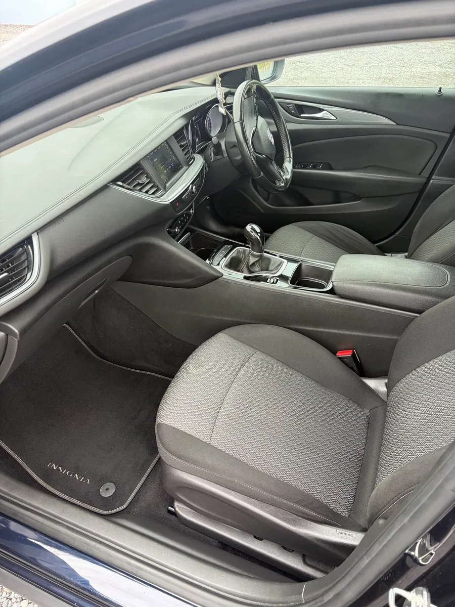 OPEL INSIGNIA - Image 6