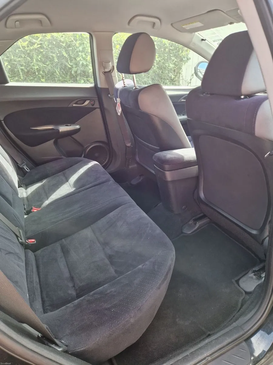 Honda Civic 2006 - Image 5
