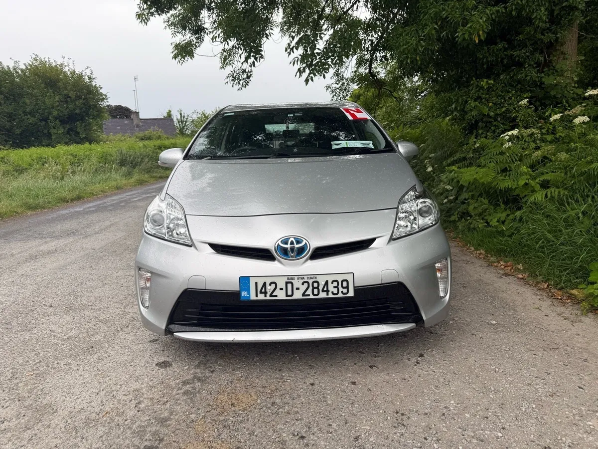 Toyota Prius 116.000 km Economical and reliable - Image 1