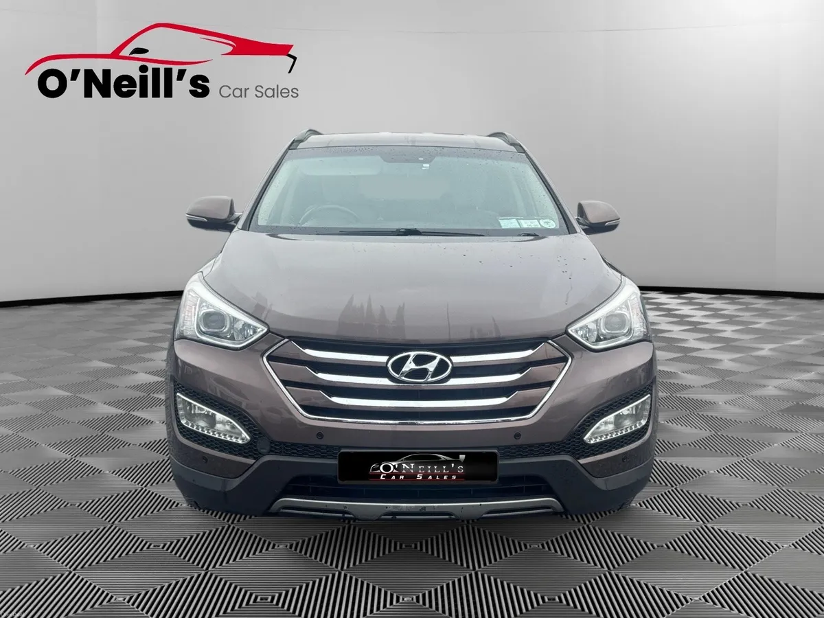 Hyundai Santa Fe 2015 2.2 4WD EXECUTIVE AUTO #416 - Image 2
