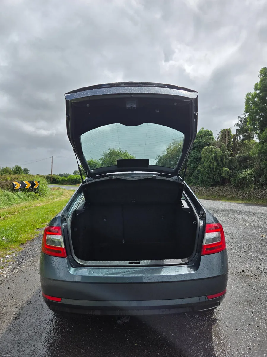 Skoda Octavia 2019 - Image 4