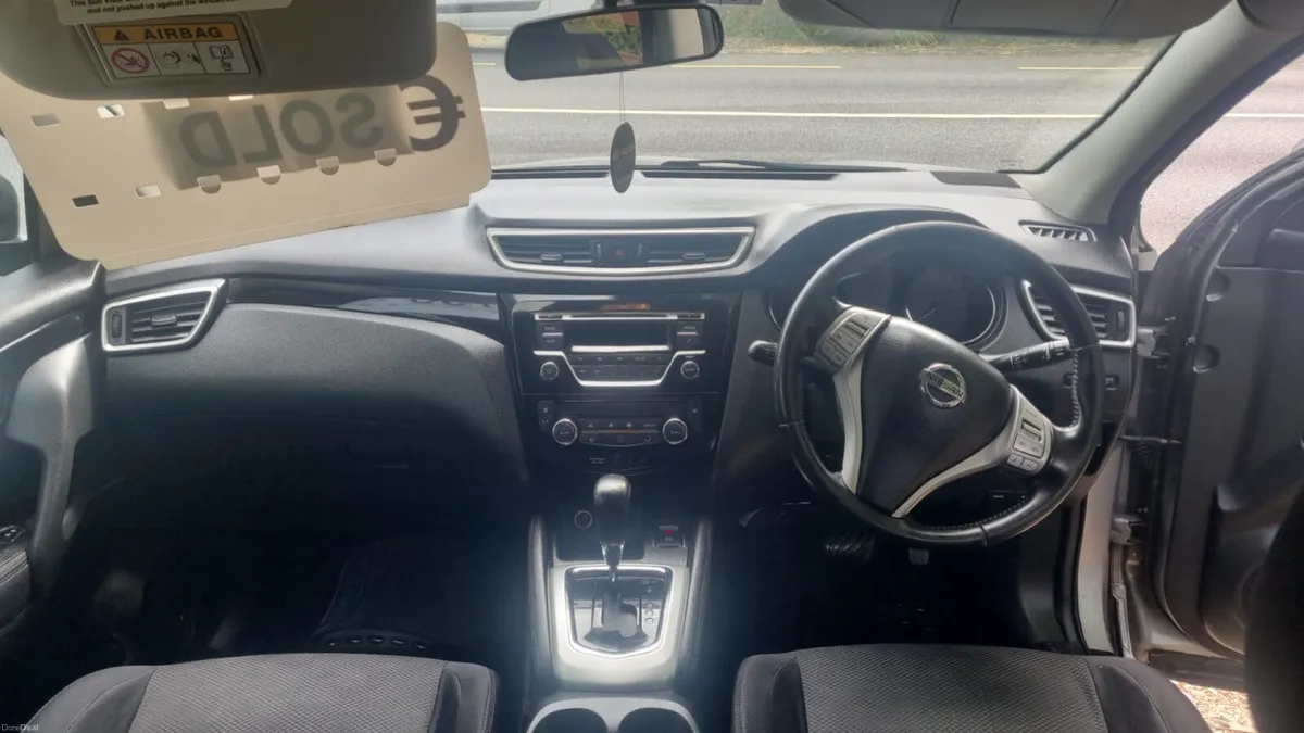 Nissan Qashqai 2017 AUTOMATIC - Image 6