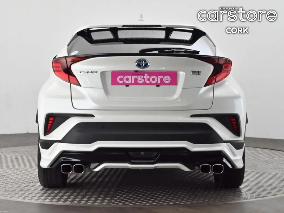 Toyota C-HR 1.8 HYBRID Auto - Image 4