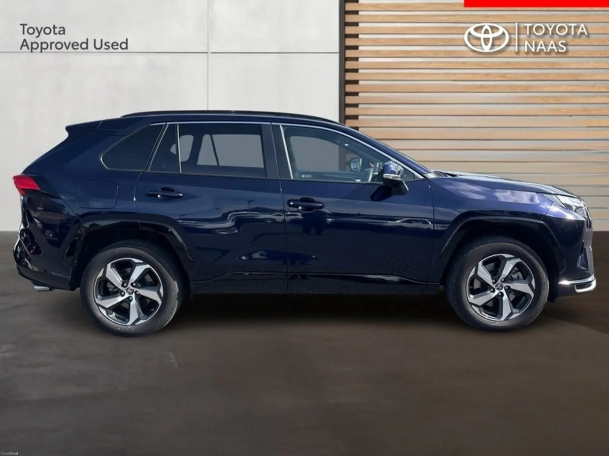 Toyota RAV4 RAV4 PLUG-IN HYBRID SOL - Image 3