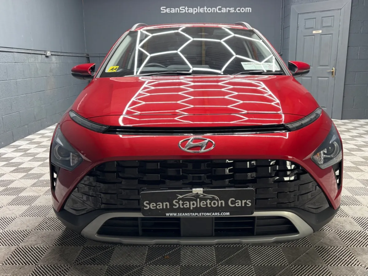Hyundai Bayon EXECUTIVE 5DR - Image 2