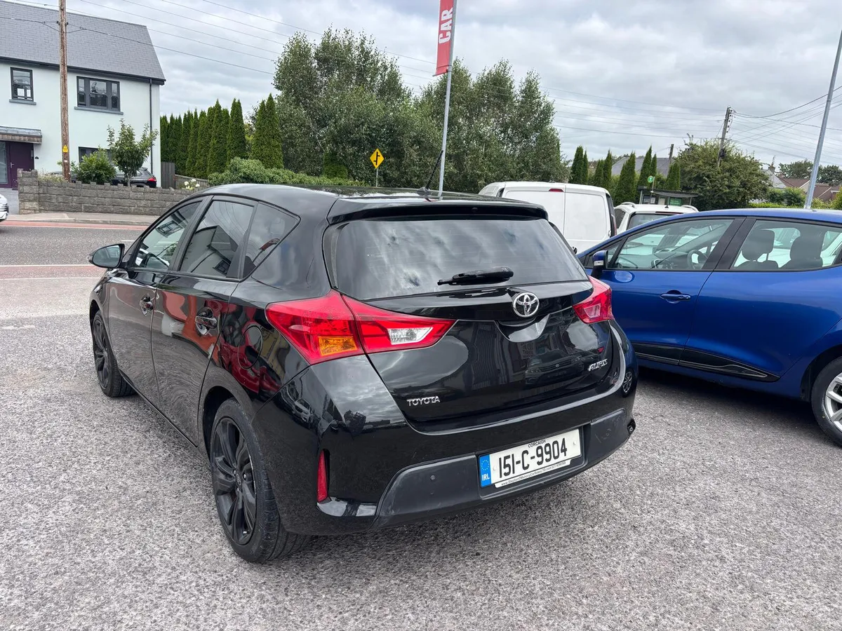 Toyota Auris 2015  1.4  DIESEL  LOW  MILEAGE - Image 6