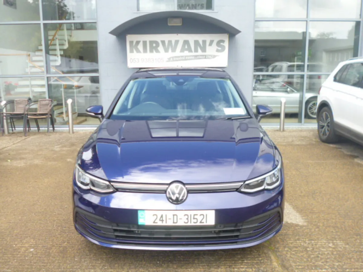 VW Golf 2.0 TDI 115HP Life  2024 - Image 1
