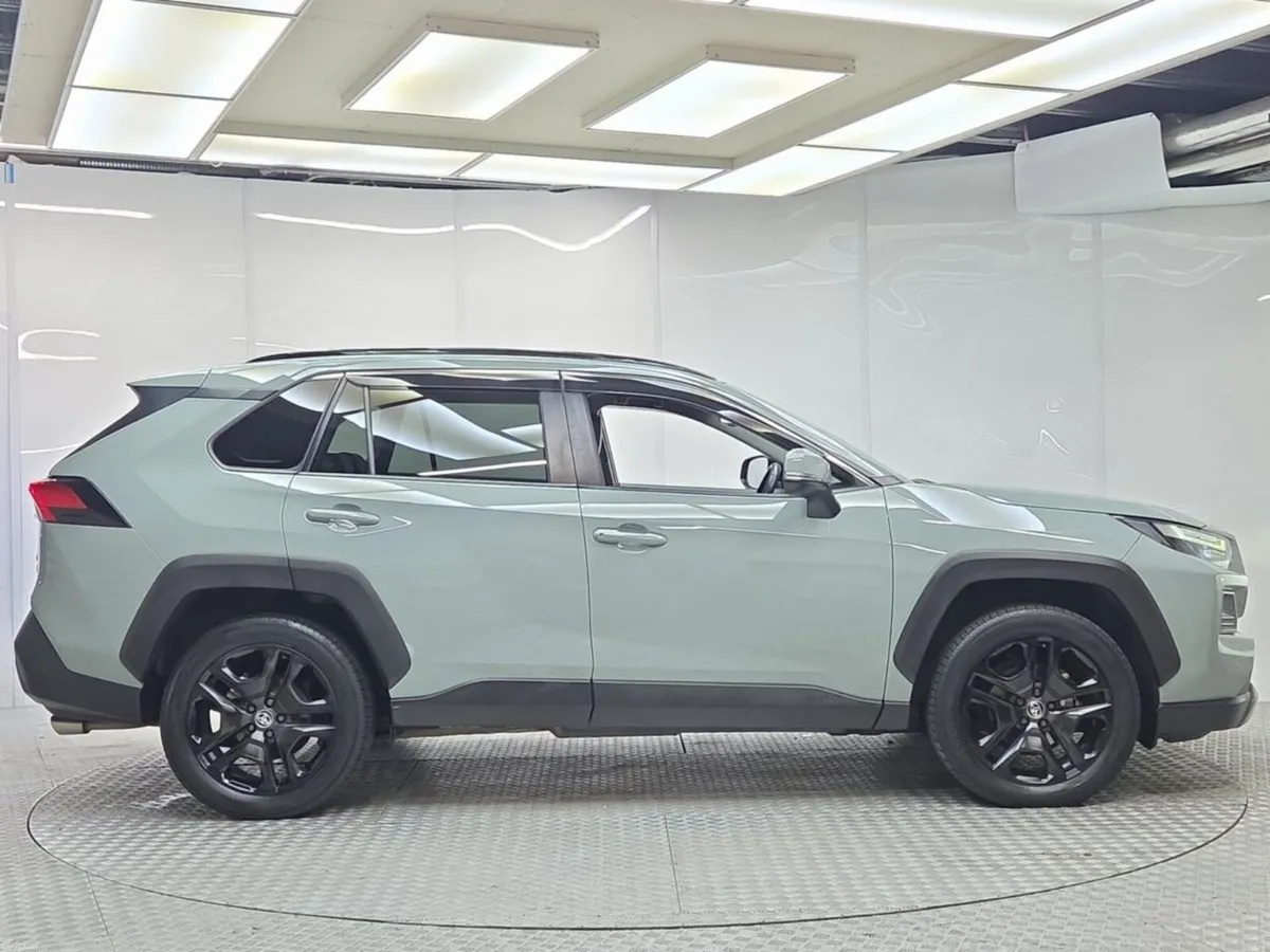 Toyota RAV4 2.5 Hybrid Adventure AWD (E-Four) - Image 5