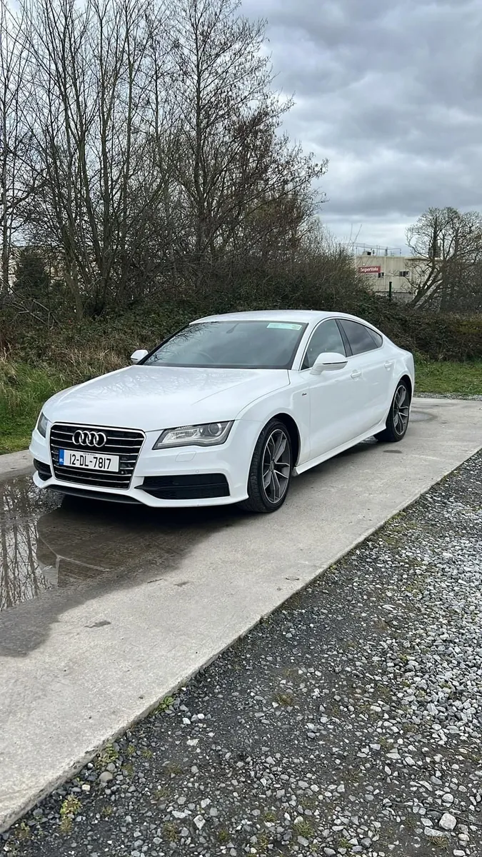 Audi A7 2012 - Image 1