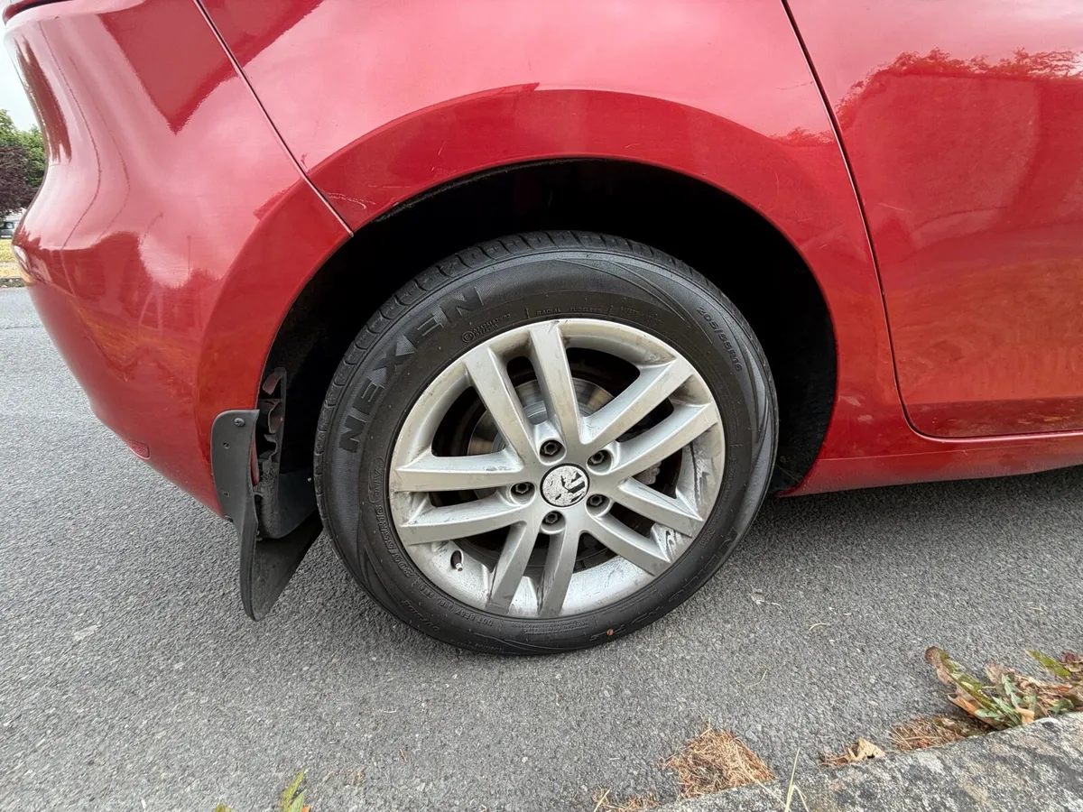 Volkswagen Golf 6 - Image 5