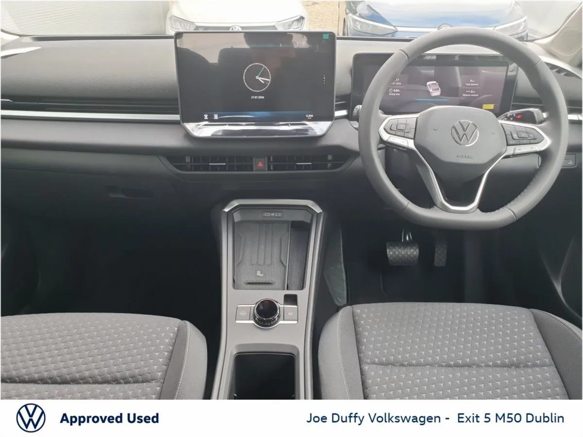 Volkswagen T-Roc LIFE 1.5TSI 116HP MHEV - Image 2