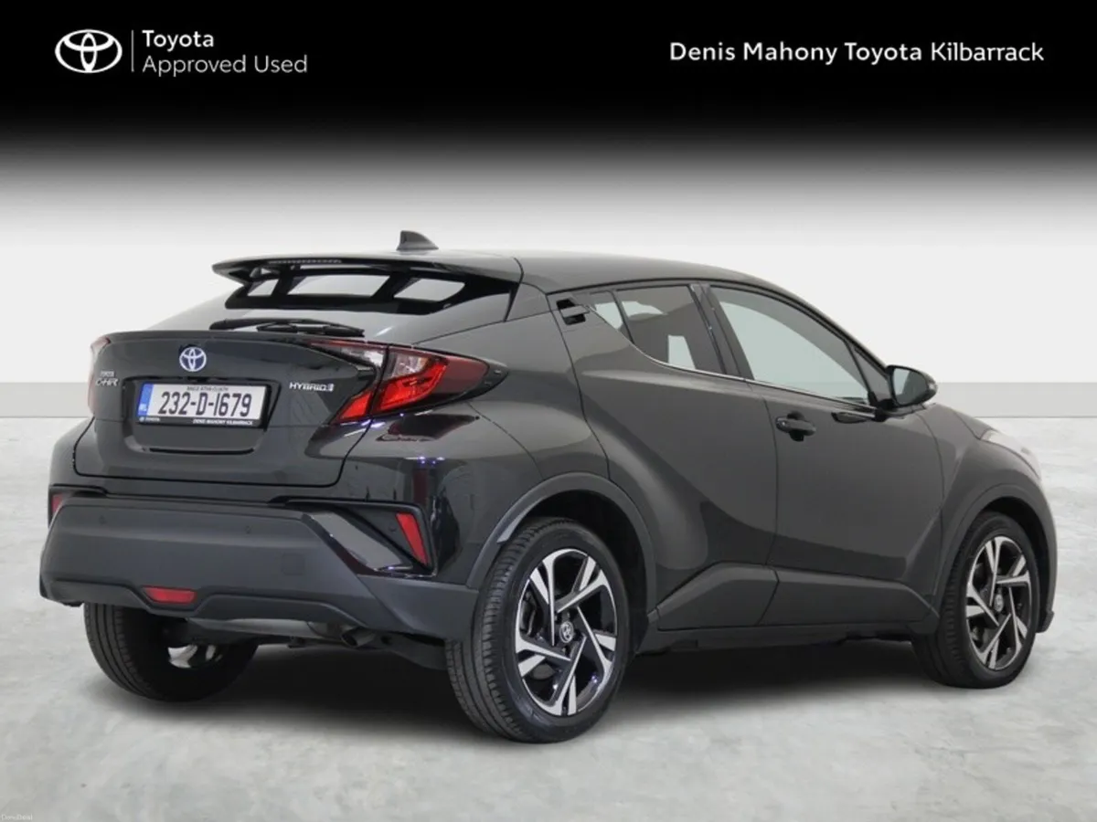 Toyota C-HR HYBRID SPORT - Image 2