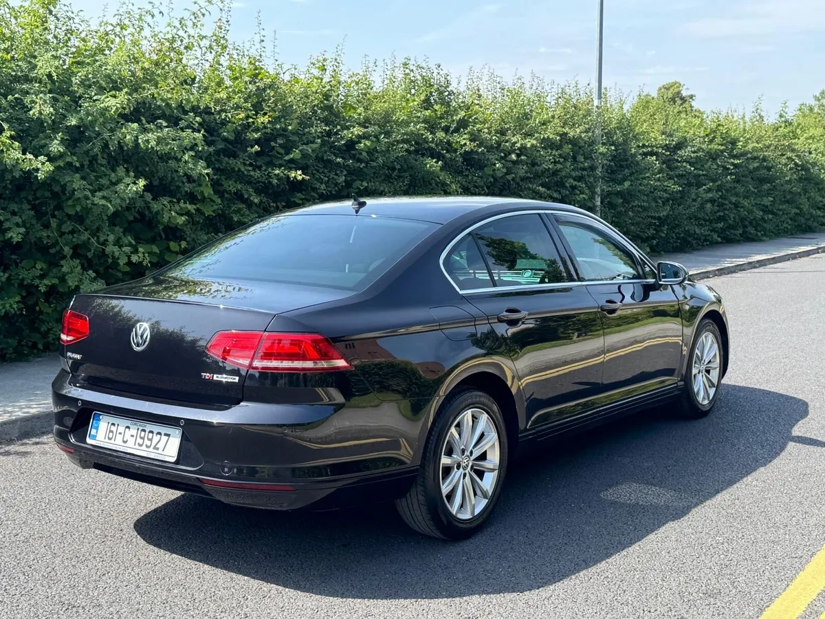 Volkswagen Passat Diesel Automatic - Image 3