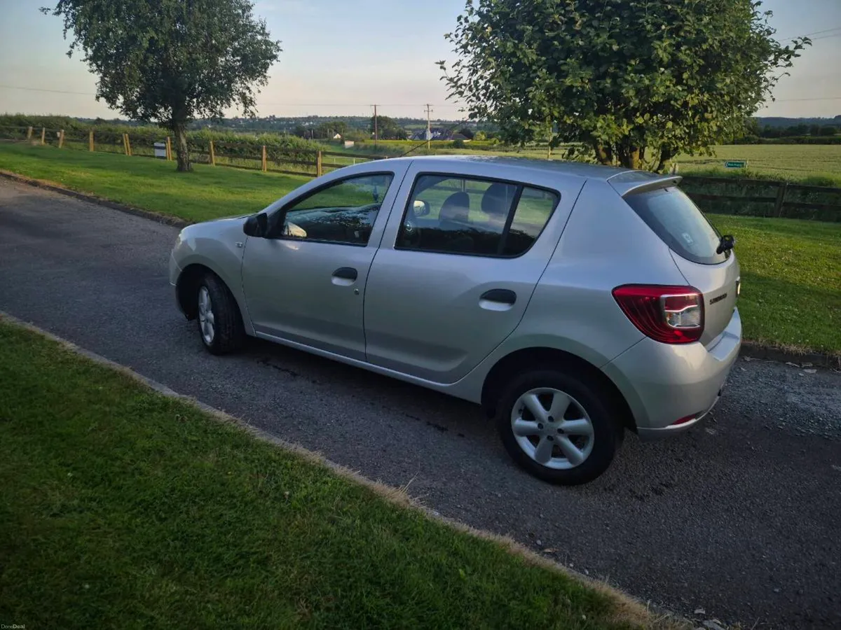 2016 Dacia sandero 1.2 petrol. 08/2028 Test - Image 4
