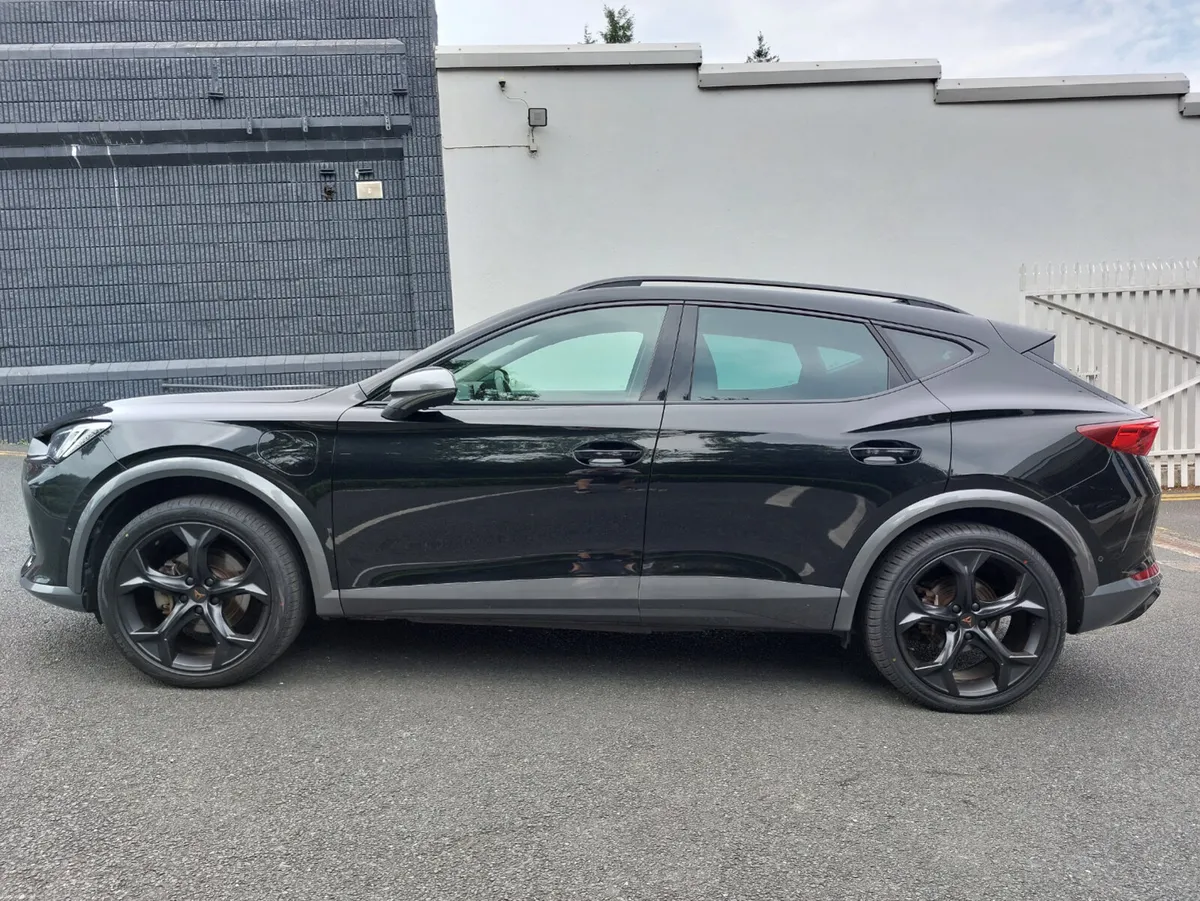 Cupra Formentor 2023 E-HYBRID 204BHP DSG AUTO - Image 4