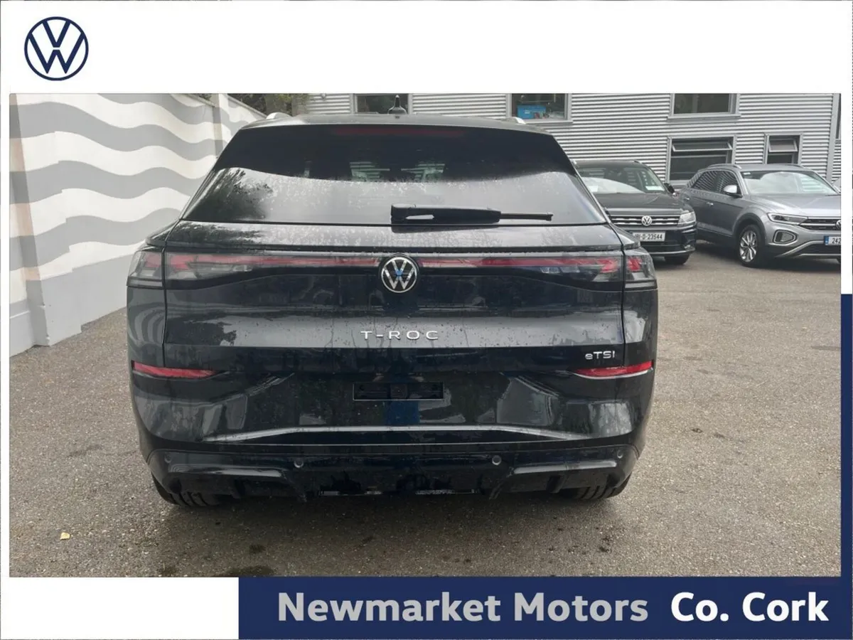 Volkswagen T-Roc R-LINE PLUS 1.5TSI 150BHP DSG AUT - Image 6